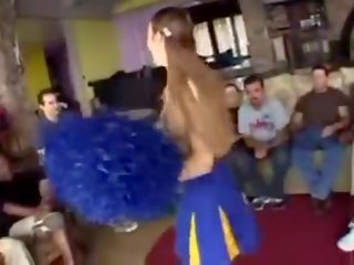 Anaal gangbang op tiener- cheerleader 10 massa gargled